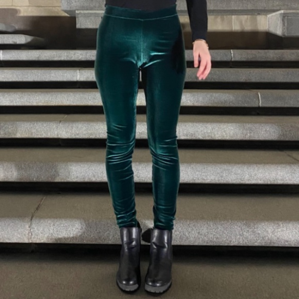 Green velvet leggings